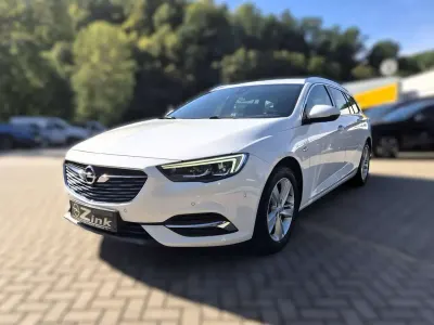 Gebraucht Opel Insignia Business Innovation 136 PS (100 kW) 2019 Schneeweiss/summitwhite/arctic Kombi
