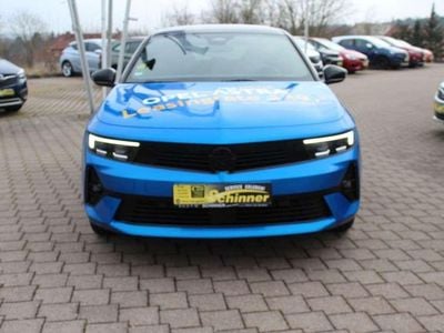 Kobalt blau metallic Gebraucht 2023 Opel Astra Limousine | 25.590 € (Guter Preis)