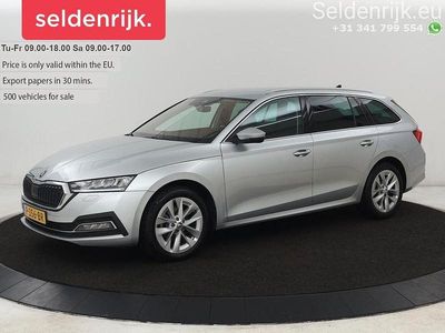 Grau Gebraucht 2022 Skoda Octavia Business Line Limousine | 15.400 € (Guter Preis)