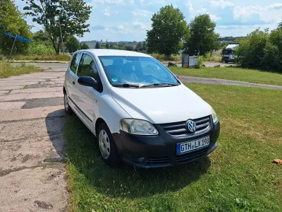Gebraucht VW Fox 54 PS (39 kW) 2009 Weiß Kleinwagen