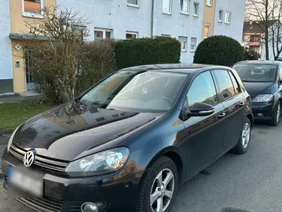 Gebraucht VW Golf VI 122 PS (89 kW) 2010 Schwarz Kleinwagen