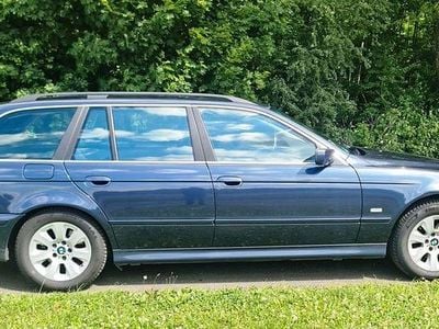 Gebraucht BMW 520 170 PS (125 kW) 2002 Blau Kombi