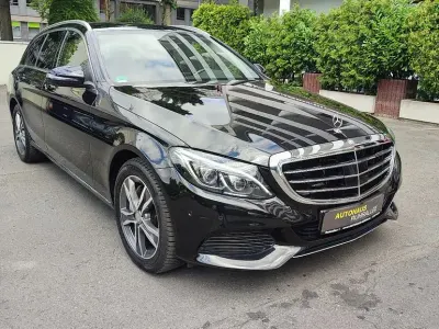 Gebraucht Mercedes C250 Exclusive 211 PS (155 kW) 2015 Schwarz Limousine