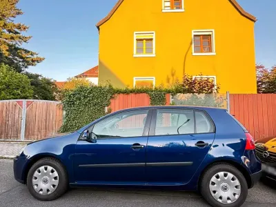 Gebraucht VW Golf IV 75 PS (55 kW) 2005 Blau Kleinwagen