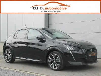 Gebraucht Peugeot 208 GT-line 101 PS (74 kW) 2022 Schwarz Kleinwagen