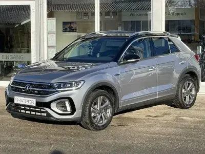 Usata VW T-Roc R-line 150 CV (110 kW) 2024 Argento SUV