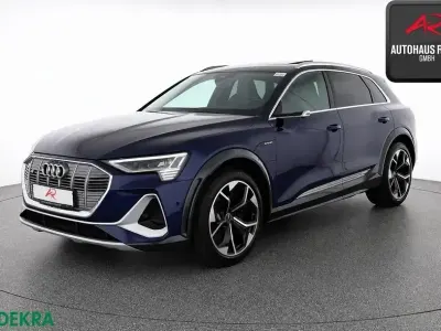 Gebraucht Audi e-tron S-Line 369 kW (503 PS) 2021 Navarrablau SUV