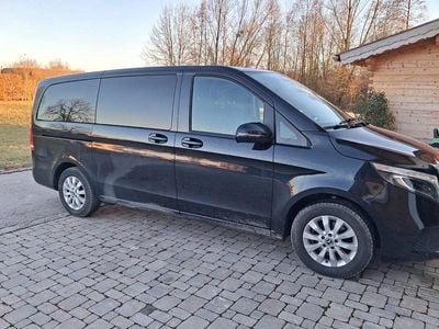 Gebraucht Mercedes V220 163 PS (119 kW) 2020 Schwarz Van / Kleinbus