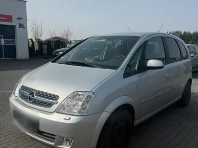 Używany Opel Meriva 100 KM (73 kW) 2005 Srebrny Minivan