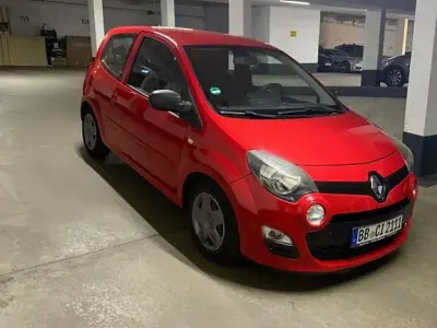 Używany Renault Twingo Dynamique 75 KM (55 kW) 2012 Hatchback