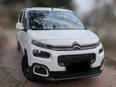 Gebraucht Citroën Berlingo Shine 131 PS (96 kW) 2019 Weiß Van / Kleinbus