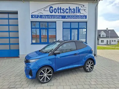 Neu Aixam Coupe GTI 2026 Saphirblaumetallic Coupé