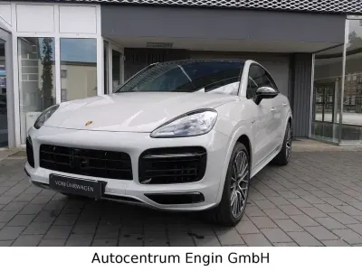 Gebraucht Porsche Cayenne Platinum Edition 462 PS (339 kW) 2023 Grau SUV