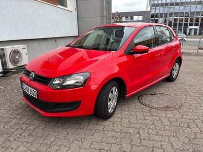 Second-hand VW Polo Comfortline 69 CP (50 kW) 2010 Roșu Hatchback