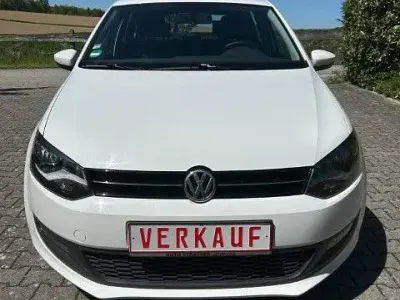 Gebraucht VW Polo 69 PS (50 kW) 2012 Weiß Kleinwagen