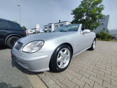Gebraucht Mercedes SLK200 163 PS (119 kW) 2001 Silber Cabrio
