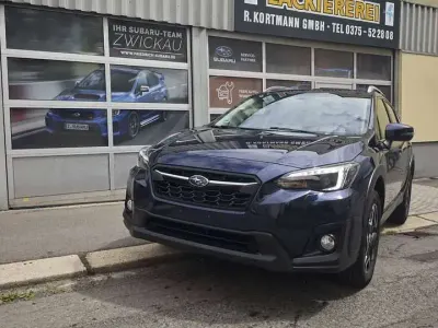 Gebraucht Subaru XV Exclusive+ 156 PS (114 kW) 2017 Dark blue pearl SUV