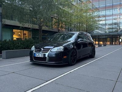 VW Golf V