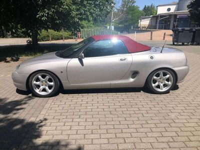 MG F