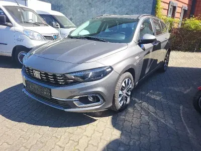 Gebraucht Fiat Tipo City Life 131 PS (96 kW) 2022 Colosseograu metallic Kombi