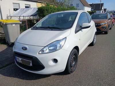 Gebraucht Ford Ka 69 PS (50 kW) 2016 Weiß