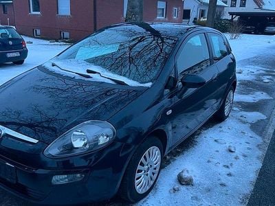 Blau Gebraucht 2011 Fiat Punto Evo Kleinwagen | 2.550 € (Fairer Preis)