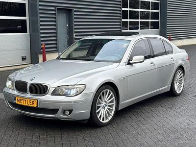 Gebraucht BMW 760 445 PS (327 kW) 2005 Grau Limousine