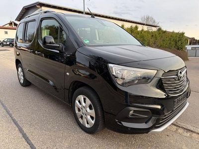 Gebraucht Opel Combo Life Ultimate 131 PS (96 kW) 2022 Diamond black Van / Kleinbus