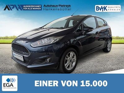 Gebraucht Ford Fiesta Celebration 80 PS (58 kW) 2017 Blau metallic Kleinwagen
