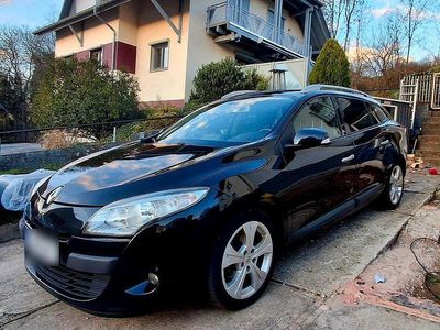 Gebraucht Renault Mégane GrandTour Luxe 131 PS (96 kW) 2011 Schwarz Kombi