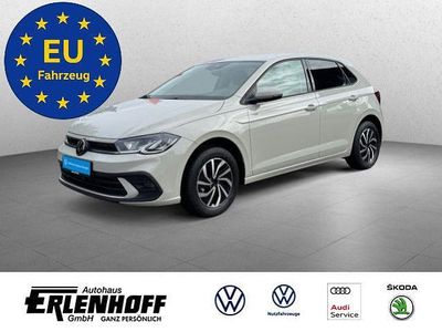 Neu VW Polo Life 95 PS (69 kW) 2025 Grau Limousine