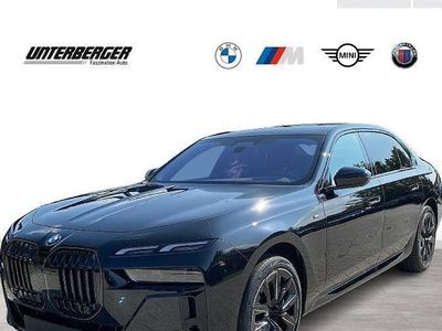 Nuova BMW 740 Comfort Edition 299 CV (219 kW) 2025 Nero Berlina