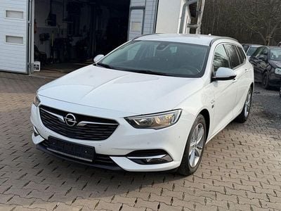 Usata Opel Insignia Business Edition 170 CV (125 kW) 2017 Bianco Station wagon