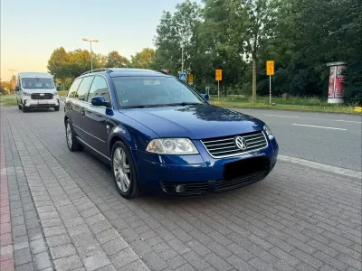 Gebraucht VW Passat 150 PS (110 kW) 2002 Blau Kombi