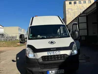 Gebraucht Iveco Daily 190 PS (139 kW) 2014 Weiß