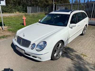 gebraucht Mercedes E320 E320 T CDI (211.226)Automatik,7-Sitzer,Leder,EGSD