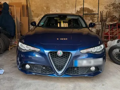 Gebraucht Alfa Romeo Giulia 150 PS (110 kW) 2016 Blau Limousine