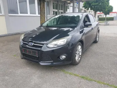 Gebraucht Ford Focus 2012 Schwarz Limousine