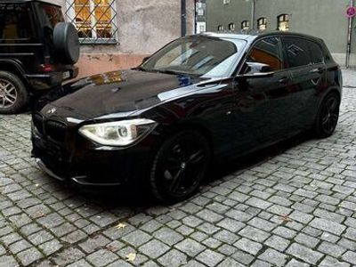 gebraucht BMW 120 d Mpaket ab Werk Automatik