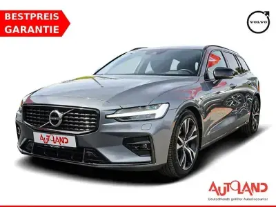Gebraucht Volvo V60 R-Design 197 PS (144 kW) 2021 Grau Kombi