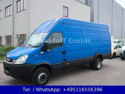 Gebraucht Iveco Daily 170 PS (125 kW) 2010 Blau