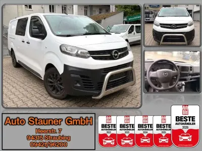 Gebraucht Opel Vivaro Basis 144 PS (105 kW) 2024 Weiß Van / Kleinbus