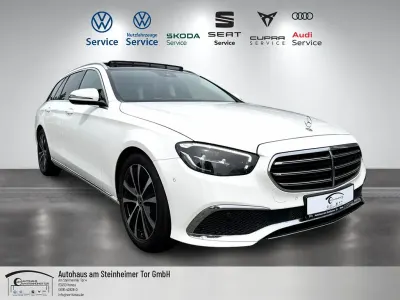 Gebraucht Mercedes E220 Exclusive 220 PS (161 kW) 2022 Weiß Limousine