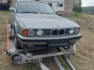 Gebraucht BMW 535 211 PS (155 kW) 1989 Silber Limousine