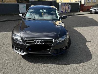 Schwarz Gebraucht 2010 Audi A4 Kombi | 4.700 € (Fairer Preis)