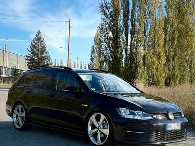 Gebraucht VW Golf VII R-line 150 PS (110 kW) 2017 Schwarz Kombi