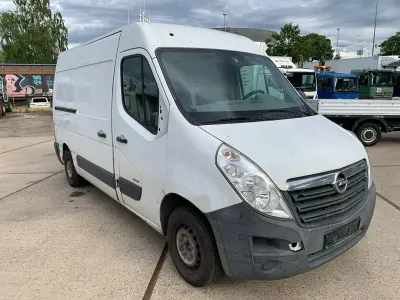 Gebraucht Opel Movano 125 PS (91 kW) 2010 Weiß Van / Kleinbus