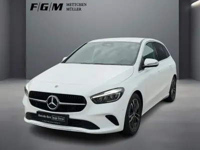Gebraucht Mercedes B220 Progressive 190 PS (139 kW) 2024 Weiß Van / Kleinbus