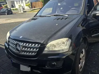 Gebraucht Mercedes ML320 224 PS (164 kW) 2007 SUV