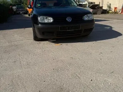 Gebraucht VW Golf IV Trendline 75 PS (55 kW) 2002 Schwarz Limousine